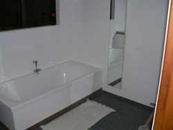 bathroom12.jpg