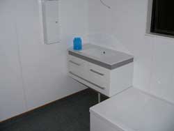 bathroom13.jpg